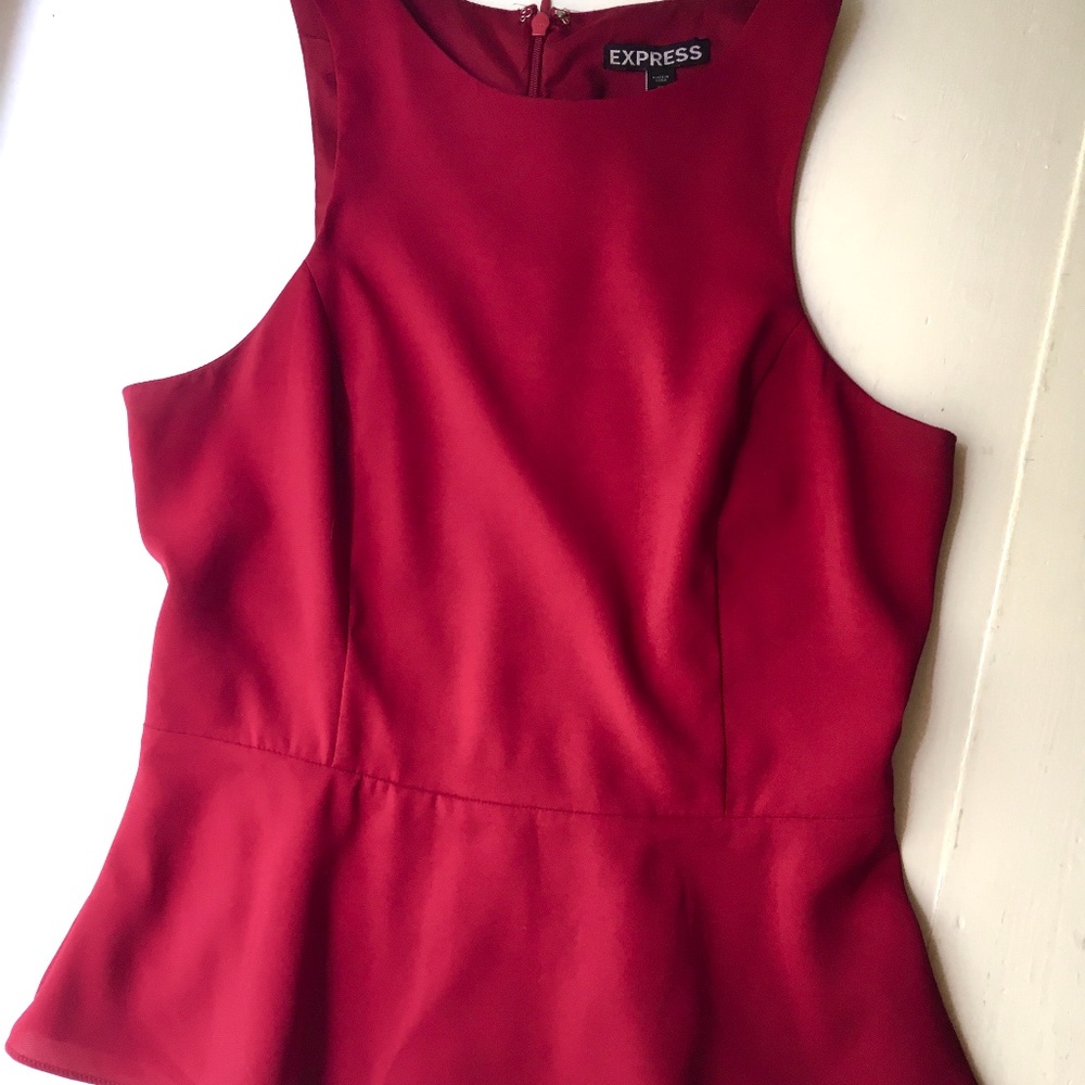 Red Peplum Bolus